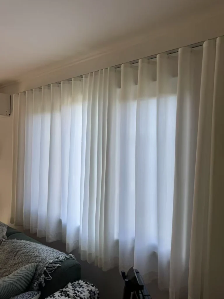 s fold privacy sheer using side mount way installed for living room window