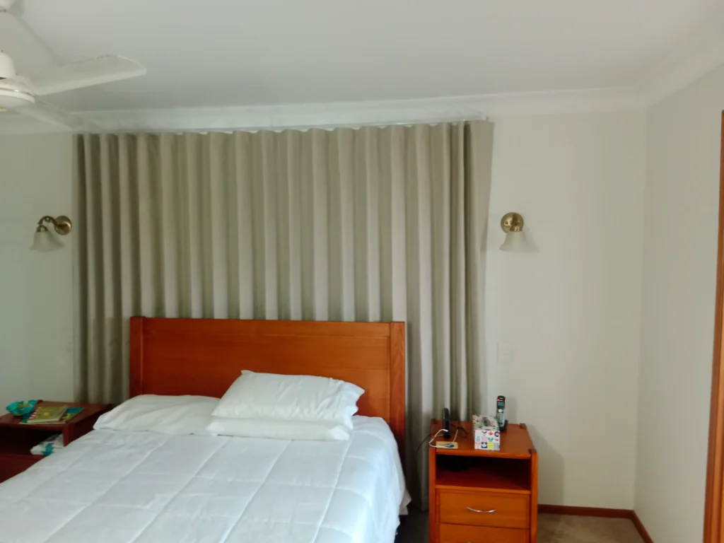 after bedroom S-fold curtain