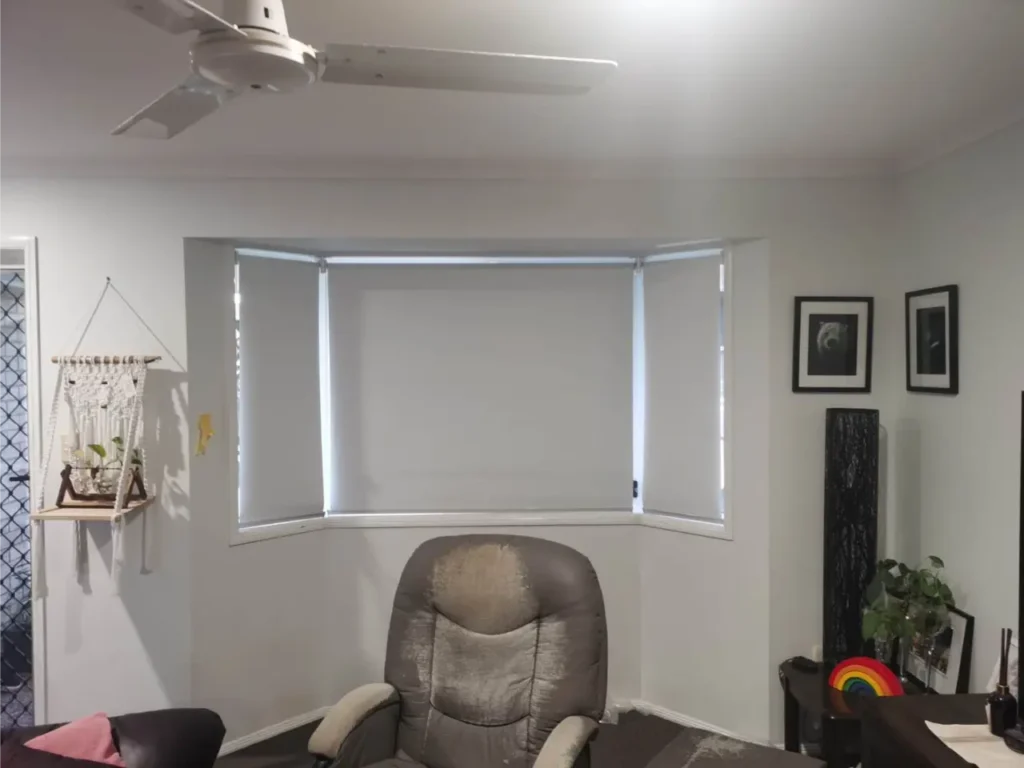 bay window roller blinds