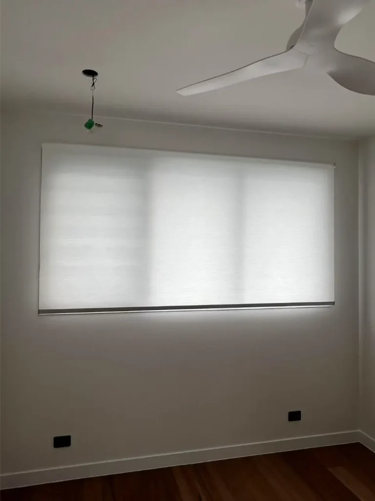living roller blinds