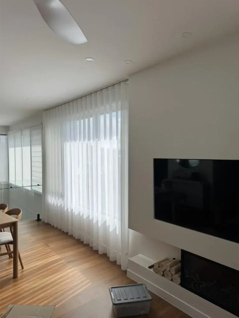 09bb0e7998b64111a96214601356cb9