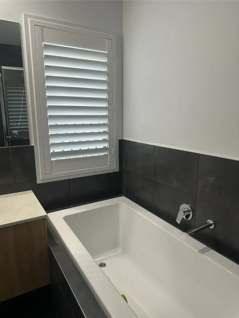 11525345cce73a5b3e843abaa778e0f