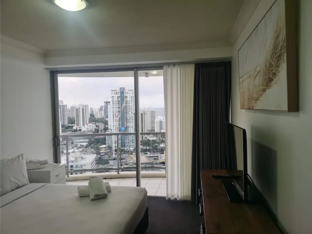 pinch curtain with S-fold sheer in bedroom