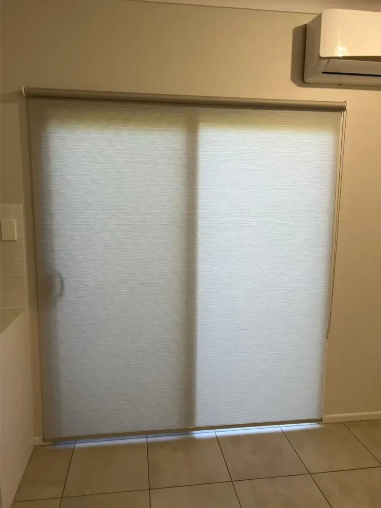 face mount back direction light