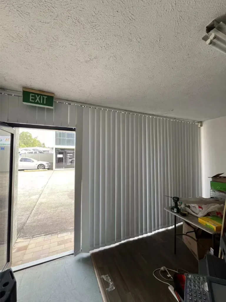 vertical blinds large