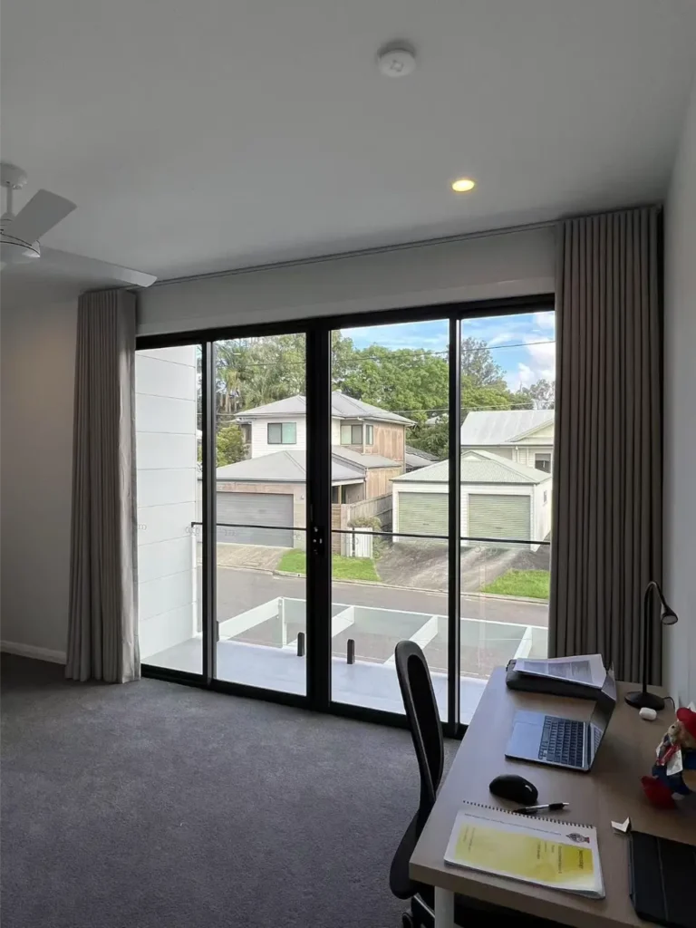 80daea3189296918881d8d2636d8b17